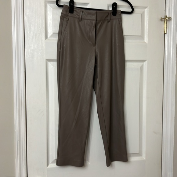 Commando Cropped Faux Stretch Leather Straight Leg Pants Various sizes - Picture 3 of 8
